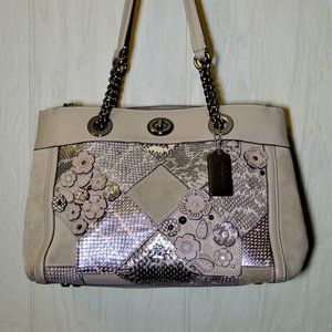 Coach Turnlock Edie Carryall Tote Rogue Tea Rose Bag Purse 12112